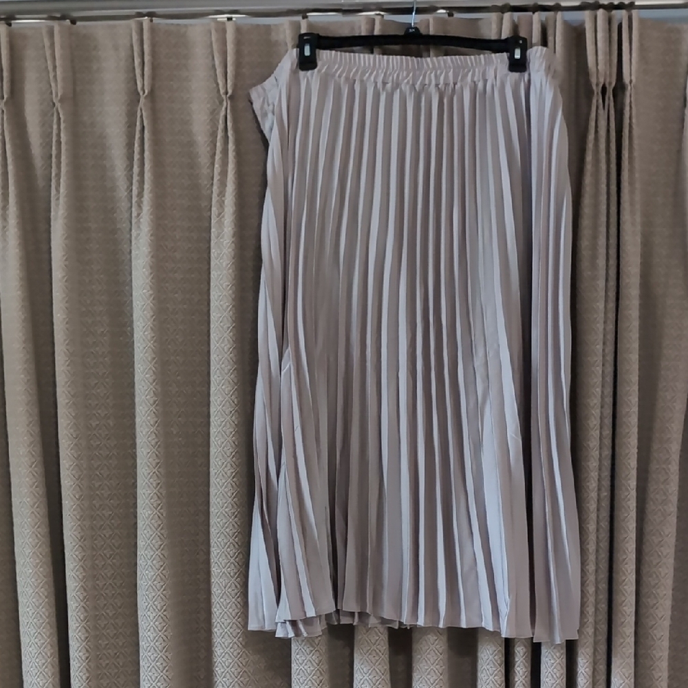 NWT Women's Size 3X Ophelia Roe Tan Pleaded Maxi Elastic Waist Skirt